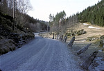 Sølbjørg 1980 - Viden kjente gjerdapålar i stein i Sølbjørgskaret.