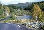 Lonevåg 1980 - Husavatnet sett frå Kjøregrovi. Huset er Ærling Solberg, som dreiv Galvaniseringshuset.